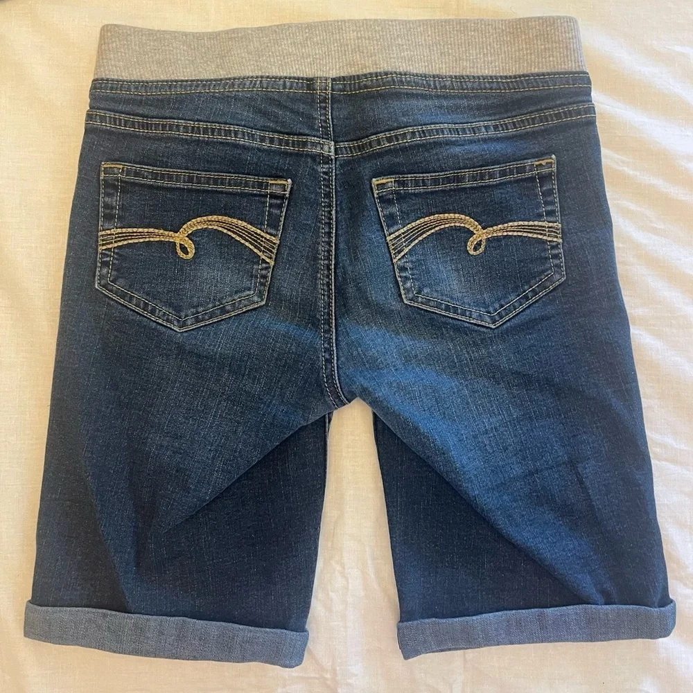 Youth Girls Justice denim Bermuda shorts size 12